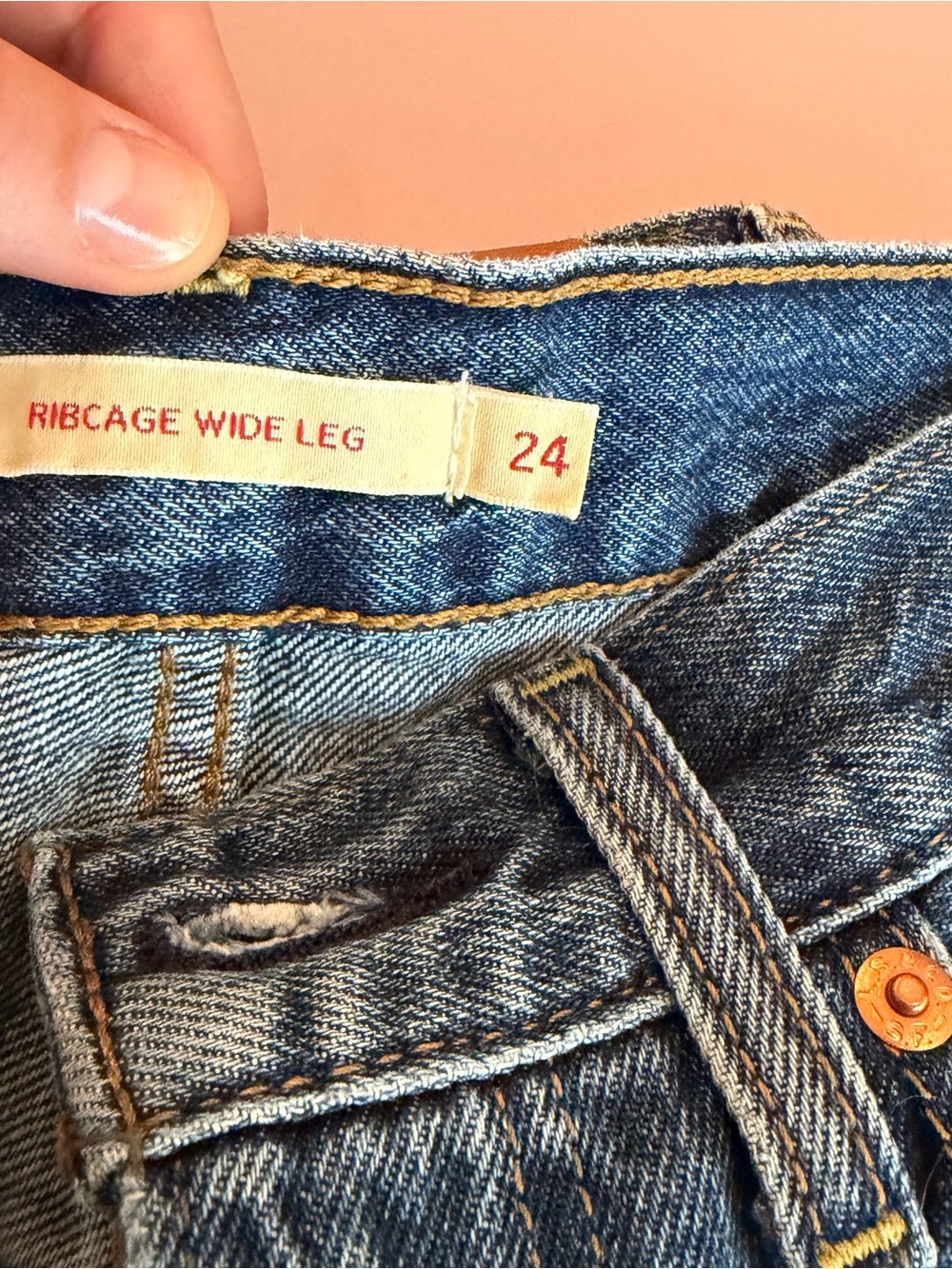 Levi's Ribcage Wide Leg Jeans in Medium Blue Denim